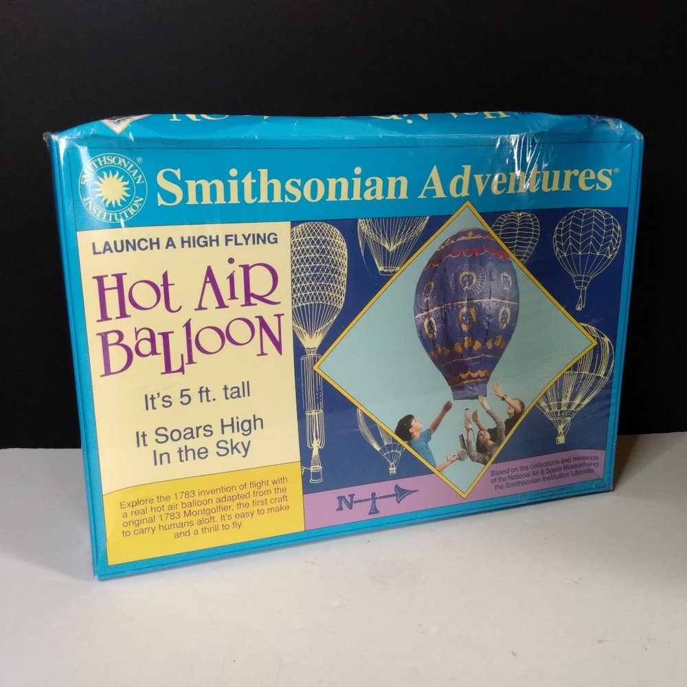 NWT Smithsonian Adventures Hot Air Balloon